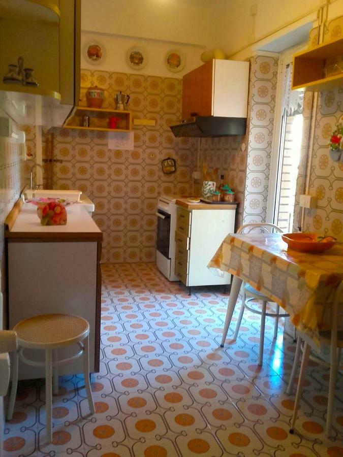 Roma Manuela'S Cozy Guest House Trastevere Екстериор снимка