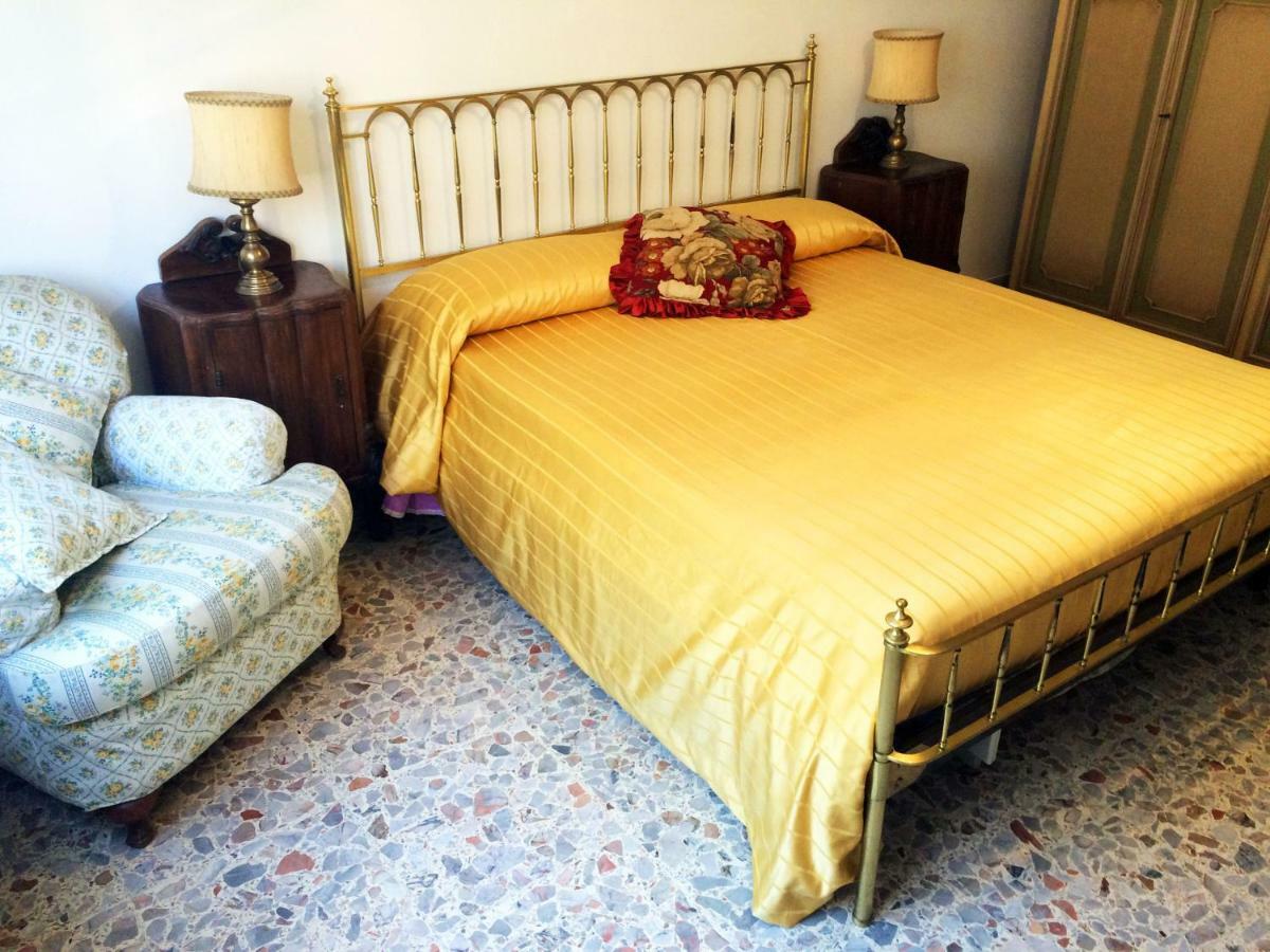 Roma Manuela'S Cozy Guest House Trastevere Екстериор снимка