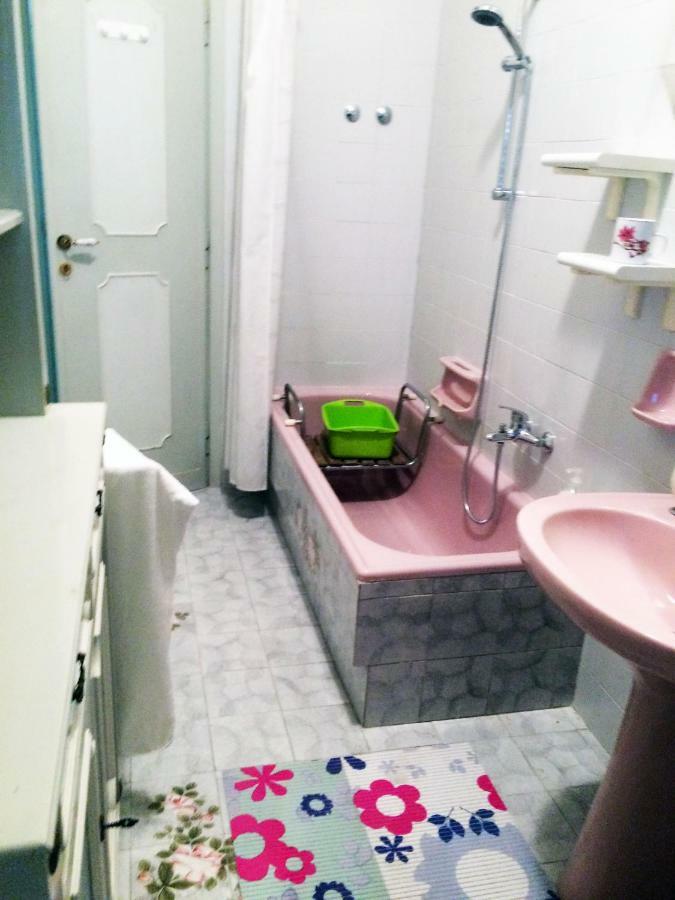 Roma Manuela'S Cozy Guest House Trastevere Екстериор снимка