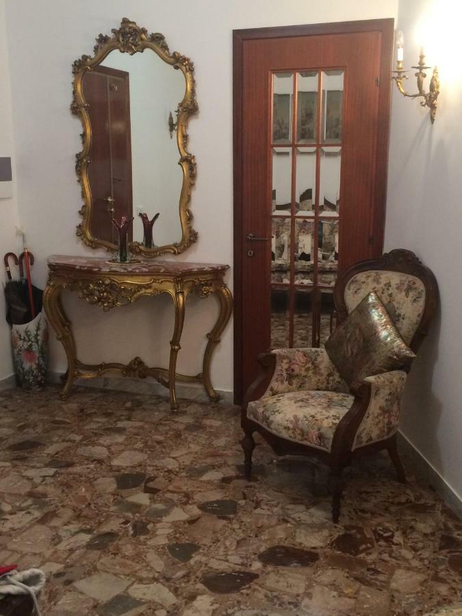 Roma Manuela'S Cozy Guest House Trastevere Екстериор снимка